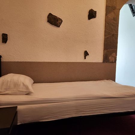 Pension Knafel Zirovnica Exterior foto